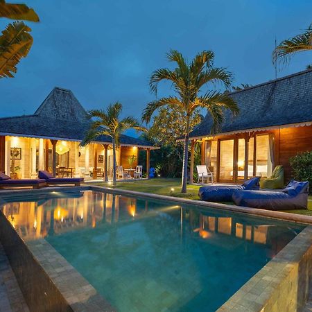 Villa Du Bah - Family Gateway 3Br Villa 12Min To Beach With Private Pool And Parking Kerobokan Exterior foto